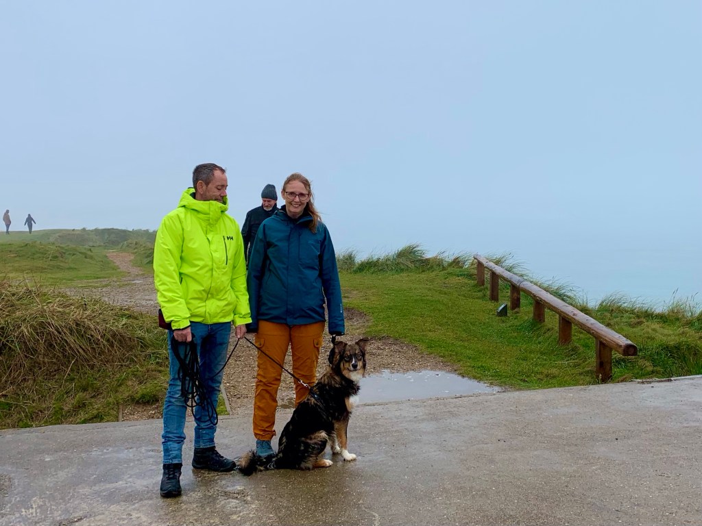 Torben, Betina og Milla på toppen af Bulbjerg.